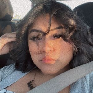 Meet your Posher, Erika